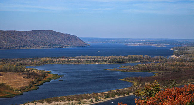 The river Volga and Zhiguli mountains